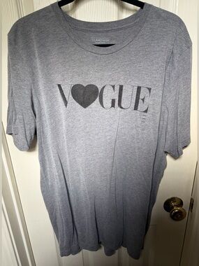 EllandEmm Vogue Tee